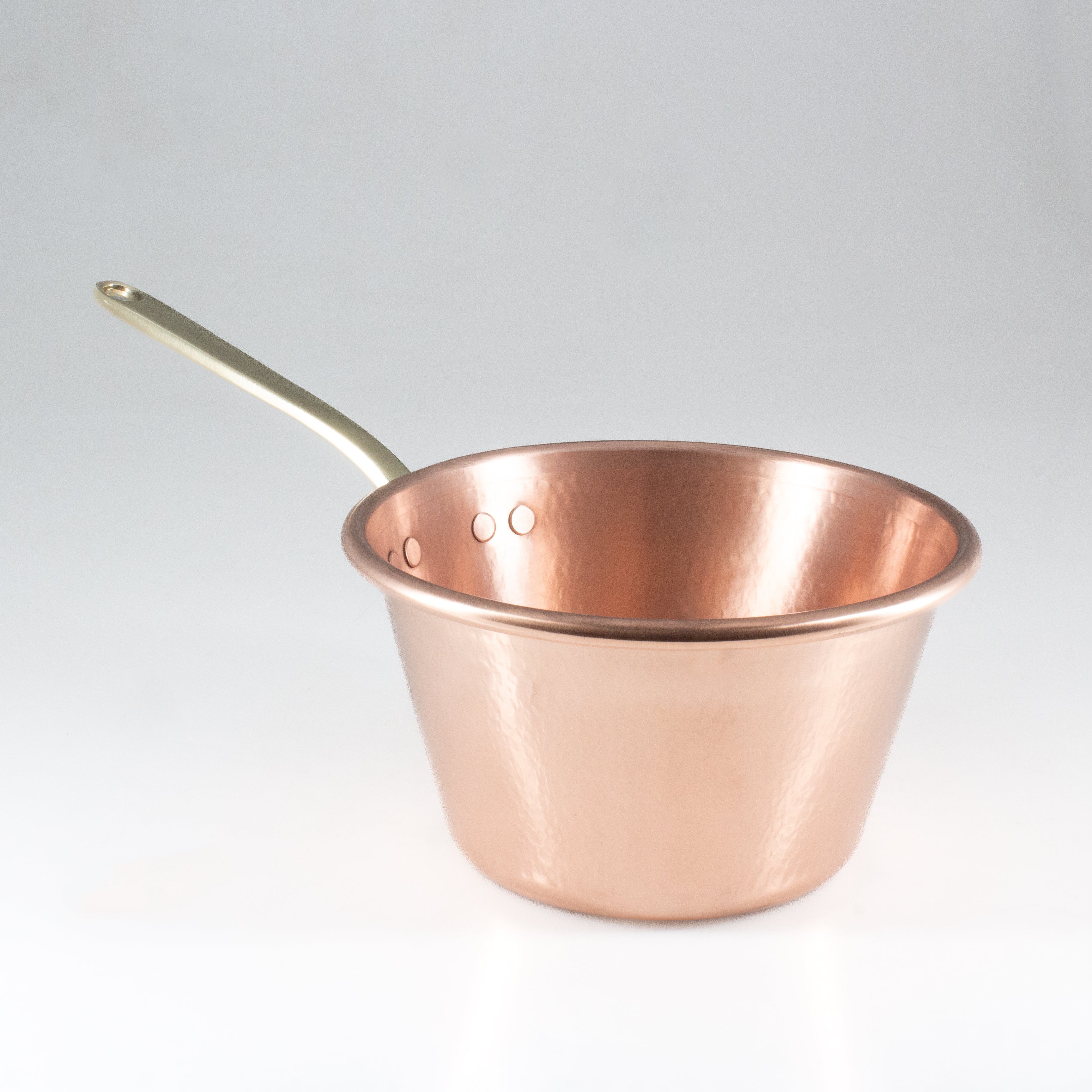 Paiolo in rame con manico in ottone
