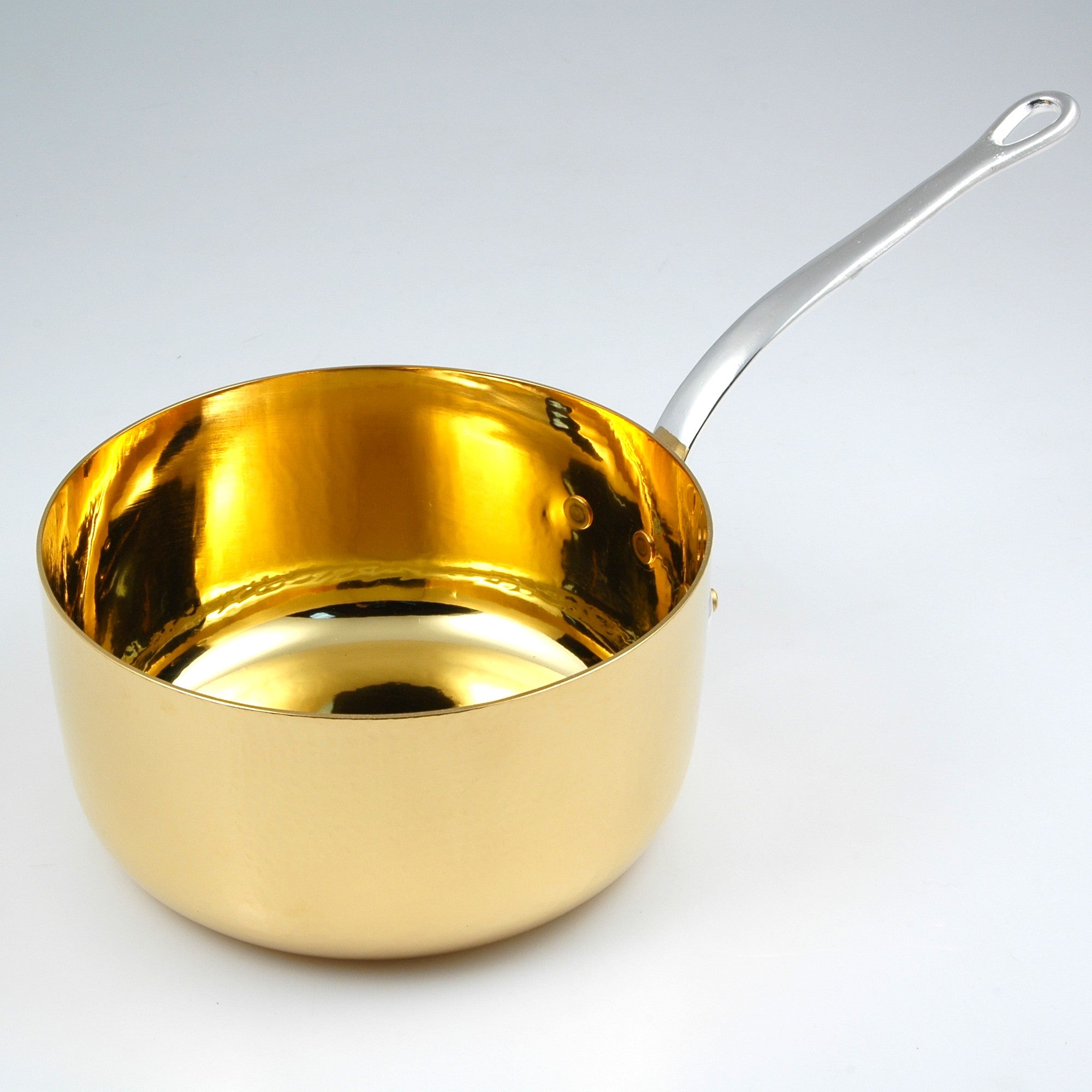 Nordal Cucchiaio Per Spaghetti In Acciaio Inox Con Placcatura Oro Opaco, Design Danese, Lunghezza 33 Cm, Elegante Utensile Da Cucina